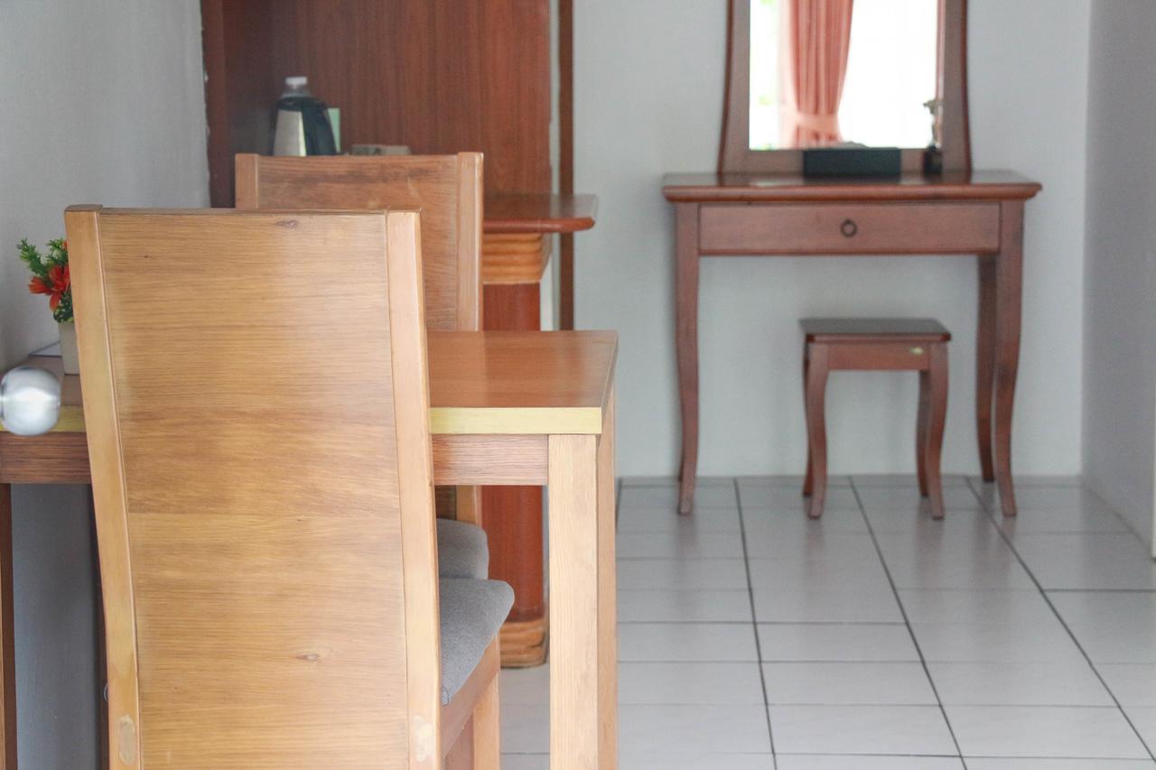 Villa Atchara Patong Luaran gambar